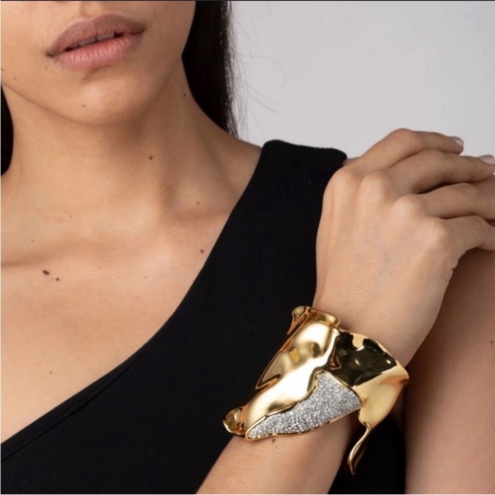 ALEXIS BITTAR • Solanales Gold Hidden Diamond Treasure Cuff Bracelet - Picture 4 of 11